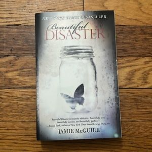 Beautiful Disaster By Jamie McGuire Soft cover